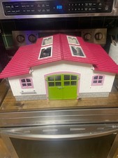 schleich farm world horse barn stables riding club playset, incomplete stable picture