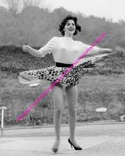 LEGGY DANCER TWIRLING 8 X 10 PHOTO LEGGY UPSKIRT Z-TWIRLING picture