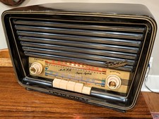 Vintage (1956-7) Blaupunkt Santos Deluxe Bakelite Hi-fi Tube Radio, Recapped picture