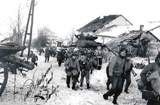 Richard Duchossois autograph 4x6 photo WW II Tank Destroyer Bulge Rare COA LOOK picture