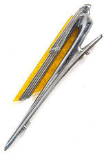 vtg 1940 Chevy Chevrolet Flying Lady Goddess YELLOW GLASS insert hood ornament picture