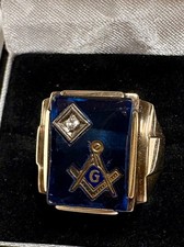 Vintage 10K Gold Masonic Ring - Blue Stone & Diamond - Size 10 picture
