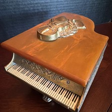 Antique Bakelite Butterscotch Catalin Thorens Grand Piano Music Box, Working picture