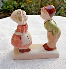 Vintage Miniature Holland Dutch Kissing Boy And Girl Glazed Ceramic Figurine picture