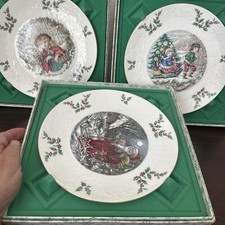  Royal Doulton Christmas Plates 1978.1979,1980 set of 3 vintage  antique in box  picture