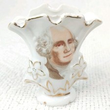 Vintage George Washington Porcelain Miniature Vase Toothpick Holder Gold Trim picture
