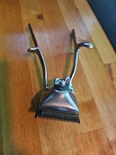 VINTAGE Clauss No. 000 HAND HELD HAIR CLIPPERS- SMOOTH ACTION picture