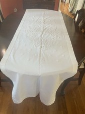 Vintage FRENCH KNOT Hand EMBROIDERED  Linen Table Runner  85