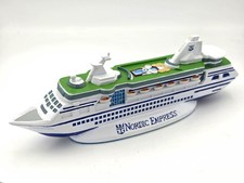 Vintage Royal Caribbean Nordic Empress of the Seas 9.5
