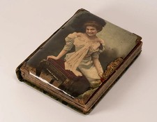 Antique Victorian Green Velvet Photo Album β Includes 7 Original Cabinet Cards picture