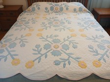 Vintage 1930s Whig Rose Variation Quilt picture