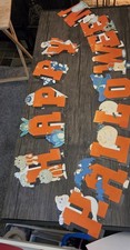 Vtg Eureka Individual Cardboard Banner 1970s Or 1980s Happy Halloween picture