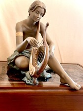 LLADRO Strings of the Heart #2438 Gres Harp Woman Retired MINT w/ Box picture