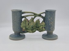 ROSEVILLE POTTERY DOUBLE BUD VASE GATE: BUSHBERRY BLUE/GREEN: 158 4 1/4