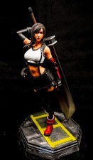 Tifa Lockhart Final Fantasy Resin Figure Pro Painted 1/6 Scale + Signed COA picture