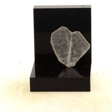 stones And Minerals. Japan Macled Quartz. 17.50 Ct. Andilamena Quartz Quarry picture
