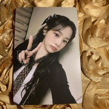 MINJI NEWJEANS 2024 Edition Celeb K-POP Girl Photo Card Tie Plaid picture