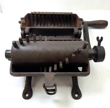 Antique Cast Iron Tobacco Ribbon Cutter Shredder General Store Hand Crank 1800s picture