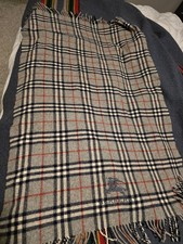 Burberry Grey Plaid Wool Blanket with Fringe 39 x 25 Excellent Condition Vintage picture