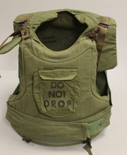 Vintage 1970s Aircrewman Body Armor Vest with Plates - 8470-999-1475 - Size Long picture