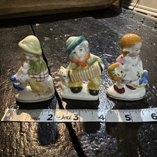 Vtg Occupied Japan Figurines Hand Painted Set of 3 Porcelain Trinkets Mini Small picture