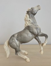 Breyer Traditional Model Horse DIABLO, THE MUSTANG #86 Glossy Grey Appaloosa VTG picture