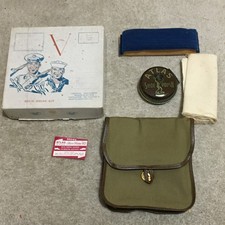Vntg c1942 Victory Home Front Atlas Shoe Shine Kit, Atlas Tin, Box Case Brush + picture