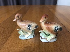 VINTAGE DUCK PORCELAIN SALT & PEPPER SHAKERS JAPAN MADE picture
