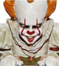 PENNYWISE ( IT CHAPTER 2) LED LIGHTED SEWER STATUE HALLOWEEN HORROR ONLY 1 LEFT picture