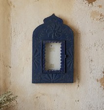Vintage Mexican Punched Tin Nicho Hand Painted Folk Art Wall Shrine Frame picture