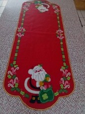 Vintage Santa Claus Christmas Felt Table Runner Hand Made Sequins 42