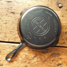 Vintage GRISWOLD Cast Iron SKILLET Frying Pan # 5 LARGE BLOCK LOGO - Ironspoon picture