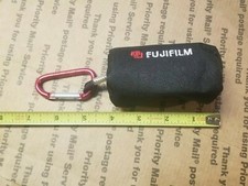 VINTAGE FUJI FILM BAG TYPE KEYCHAIN CAMERA FILM PROMO CHANGE STASH CLIP RING picture