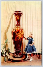 Worlds Largest Vase Weller Pottery 1897 little girl scale 1950s picture