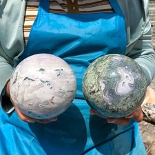 7.1LB 2pcs Natural Aquatic Plants Agate Crystal Sphere watergrass Mossagate Ball picture