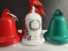 HUTSCHENREUTHER 1993 Christmas Bell Auf der Heide with Bonus red & green  bells picture
