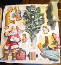 Grandeur Noel Porcelain Christmas Scene Figurine Set 2001 Collector's Edition picture