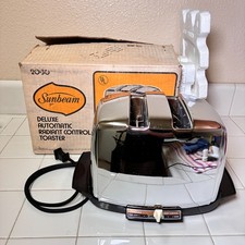 Vtg 1978 Sunbeam AT-W Radiant Shade Control Auto Drop Toaster & Orig Box - Works picture