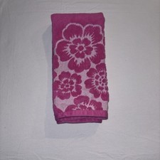 Vintage  Pink Floral Hand Towel Retro Flower Pattern 16” x 26” Cottagecore picture