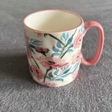 10 Strawberry Street 10SS Artisan Collection White/Pink/Blue/Green Floral Mug picture
