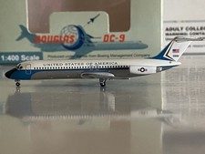 Aeroclassics USAF United States Air Force Douglas DC-9-30 1:400 73-1682 AC731682 picture