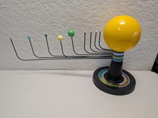 VINTAGE HUBBARD SCIENTIFIC SOLAR SYSTEM MODEL picture