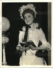 1941 Press Photo Lillian Gish in Chicago Company play