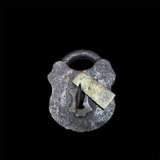 1700s 18th Century Relics Recovered Pa. British Crown Marked Pad Lock picture