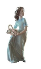 Lladro #6130 Spring Enchantment Figurine W Floral Basket picture