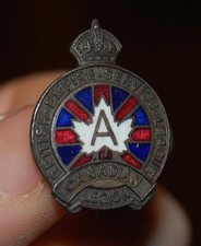 VINTAGE BRITISH EMPIRE SERVICE LEAGUE - CANADIAN LEGION PIN MEDAL WW1 picture