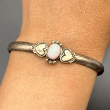 Vintage Cecil Sanders Navajo Heart Lab Opal Sterling Silver Cuff Bracelet 6-1/2