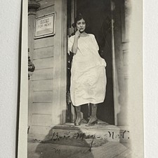 Antique B&W Snapshot Photograph Beautiful Flirty Flapper Woman Room For Rent picture