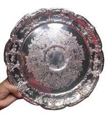 ROUND SILVERPLATE PEDESTAL PLATTER ETCHED FLORAL LEAF 588 / SHEFFIELD SILVER CO picture