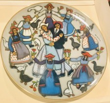 Vintage Elke Sommers Dutch Wedding Collector Plate Around the World NIB picture